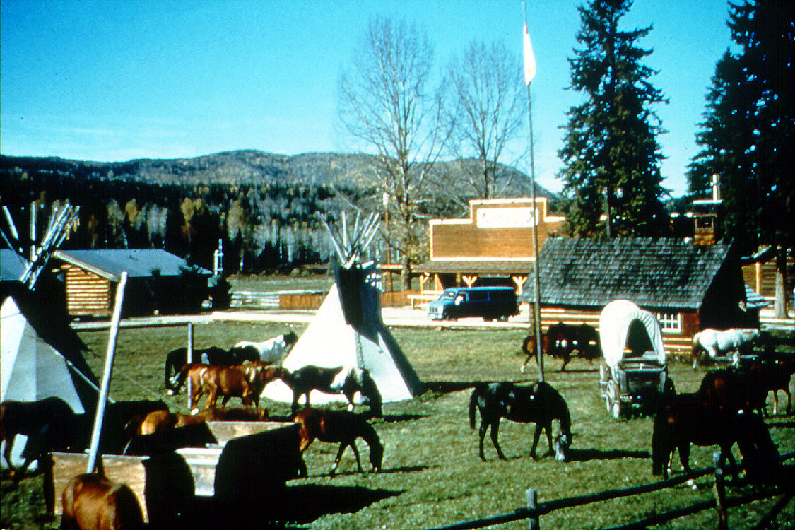 Wells Gray Guest Ranch 호텔 클리어워터비치 외부 사진